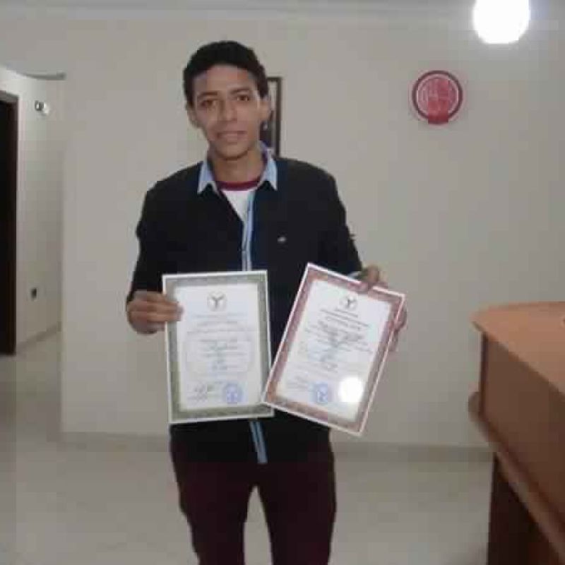 Photos of the participants during the handing of certificates at the conclusion of the human resourc